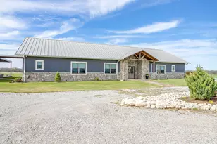 19611 N County Line Rd, Ponder, TX 76259 - Photo 11