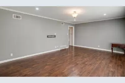 4809 Lowell Lane, Fort Worth, TX 76133 - Photo 3