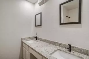 4809 Lowell Ln, Fort Worth, TX 76133 - Photo 15