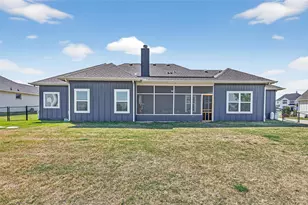 1506 Back Stretch Rd, Justin, TX 76247 - Photo 35