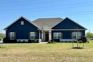 1506 Back Stretch Rd, Justin, TX 76247 - Photo 1