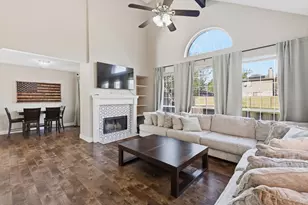 2094 Montclair Ln, Lewisville, TX 75067 - Photo 7