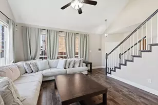 2094 Montclair Ln, Lewisville, TX 75067 - Photo 9