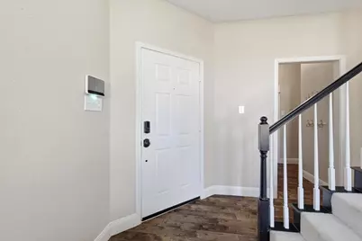 2094 Montclair Lane, Lewisville, TX 75067 - Photo 5