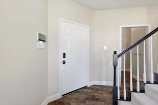 2094 Montclair Ln, Lewisville, TX 75067 - Photo 5