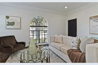 1835 Cedar Crest Boulevard, Dallas, TX 75203 - Photo 3