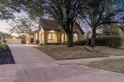 1835 Cedar Crest Boulevard, Dallas, TX 75203 - Photo 33