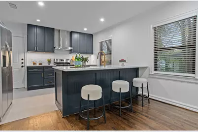 1835 Cedar Crest Boulevard, Dallas, TX 75203 - Photo 11