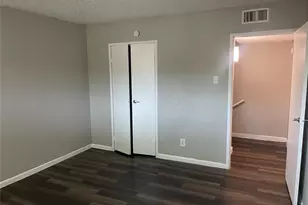 3300 Edgewood Dr, Garland, TX 75042 - Photo 5