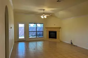 28 Emerald Pond Dr, Frisco, TX 75034 - Photo 5