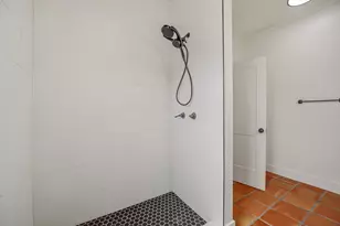 412 N Kirk St, Hico, TX 76457 - Photo 9