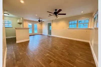 1813 Del Rancho Drive, Irving, TX 75061 - Photo 7