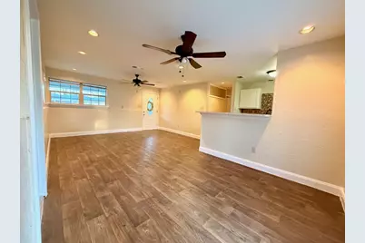 1813 Del Rancho Drive, Irving, TX 75061 - Photo 5