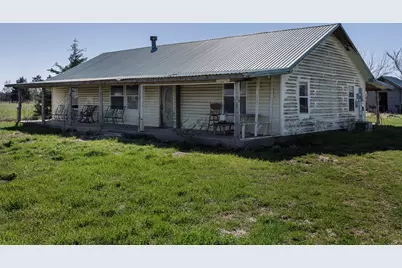 267 County Road 2150, Telephone, TX 75446 - Photo 11