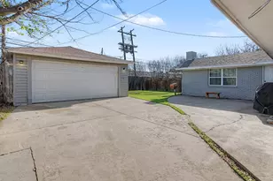 307 S Lindale Ln, Richardson, TX 75080 - Photo 25