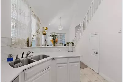 200 Morning Star Court, Irving, TX 75063 - Photo 9