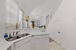 200 Morning Star Ct, Irving, TX 75063 - Photo 7
