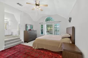 200 Morning Star Ct, Irving, TX 75063 - Photo 19