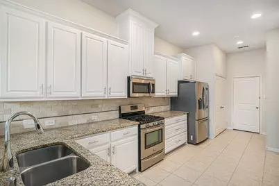 3916 Canton Jade Way, Arlington, TX 76005 - Photo 9