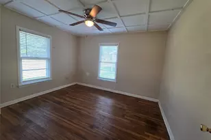 1205 N Anglin St, Cleburne, TX 76031 - Photo 7
