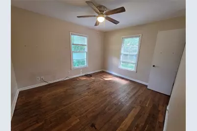 1205 N Anglin Street, Cleburne, TX 76031 - Photo 11
