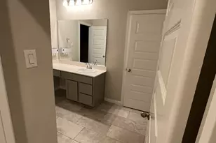 2820 Long Slope Rd, Arlington, TX 76001 - Photo 7