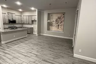 2820 Long Slope Rd, Arlington, TX 76001 - Photo 19