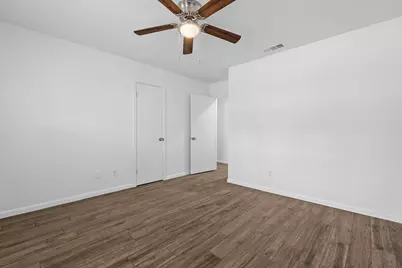 5605 Wales Avenue, Fort Worth, TX 76133 - Photo 19