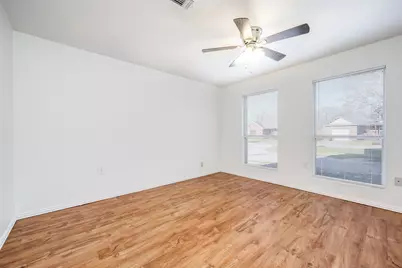 812 Driftwood Drive, Shady Shores, TX 76208 - Photo 9