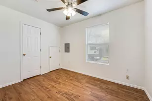 812 Driftwood Dr, Shady Shores, TX 76208 - Photo 11