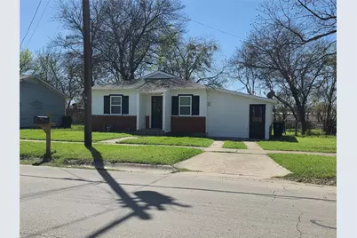 1207 N Anglin Street, Cleburne, TX 76031 - Photo 1