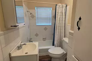 1207 N Anglin St, Cleburne, TX 76031 - Photo 7