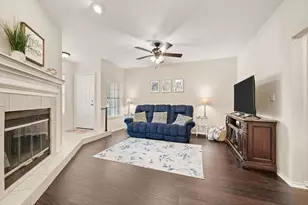 4514 Forestgate Cir, Arlington, TX 76017 - Photo 13