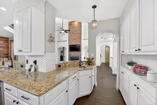 5170 Mohegan Ln, Frisco, TX 75034 - Photo 11