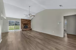 201 Pecan St, Azle, TX 76020 - Photo 5