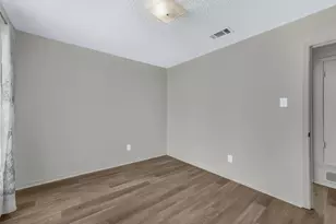 201 Pecan St, Azle, TX 76020 - Photo 21