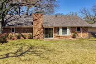201 Pecan St, Azle, TX 76020 - Photo 27