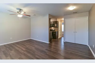 820 Southeast Parkway, Azle, TX 76020 - Photo 5