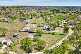 234 Lake View Dr, Cedar Creek, TX 78612 - Photo 21