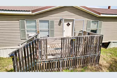 234 Lake View Drive, Cedar Creek, TX 78612 - Photo 23