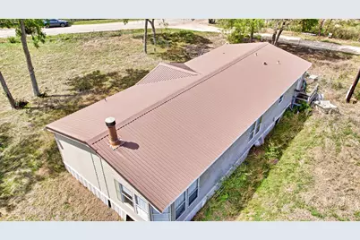 234 Lake View Drive, Cedar Creek, TX 78612 - Photo 11