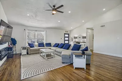 5301 Oceanport Drive, Garland, TX 75043 - Photo 9