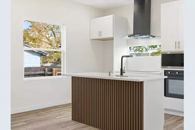 1719 May Street, Fort Worth, TX 76110 - Photo 5