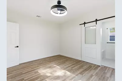 1719 May Street, Fort Worth, TX 76110 - Photo 13