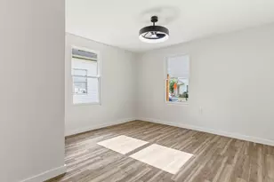 1719 May St, Fort Worth, TX 76110 - Photo 9