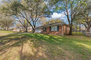 3540 Wedgway Dr, Fort Worth, TX 76133 - Photo 21