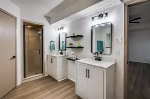 402 Country Meadow Dr, Mansfield, TX 76063 - Photo 17