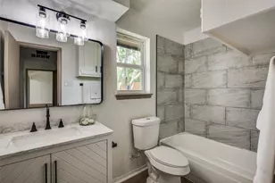 402 Country Meadow Dr, Mansfield, TX 76063 - Photo 13