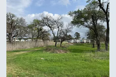 1005 E Yeagua Street, Groesbeck, TX 76642 - Photo 9