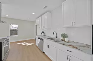 2803 Wilkinson Ave, Fort Worth, TX 76103 - Photo 3